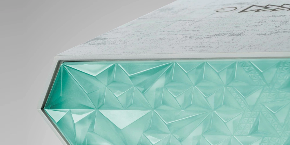 Enhancing smartwatches & smart home devices with LEONHARD KURZ