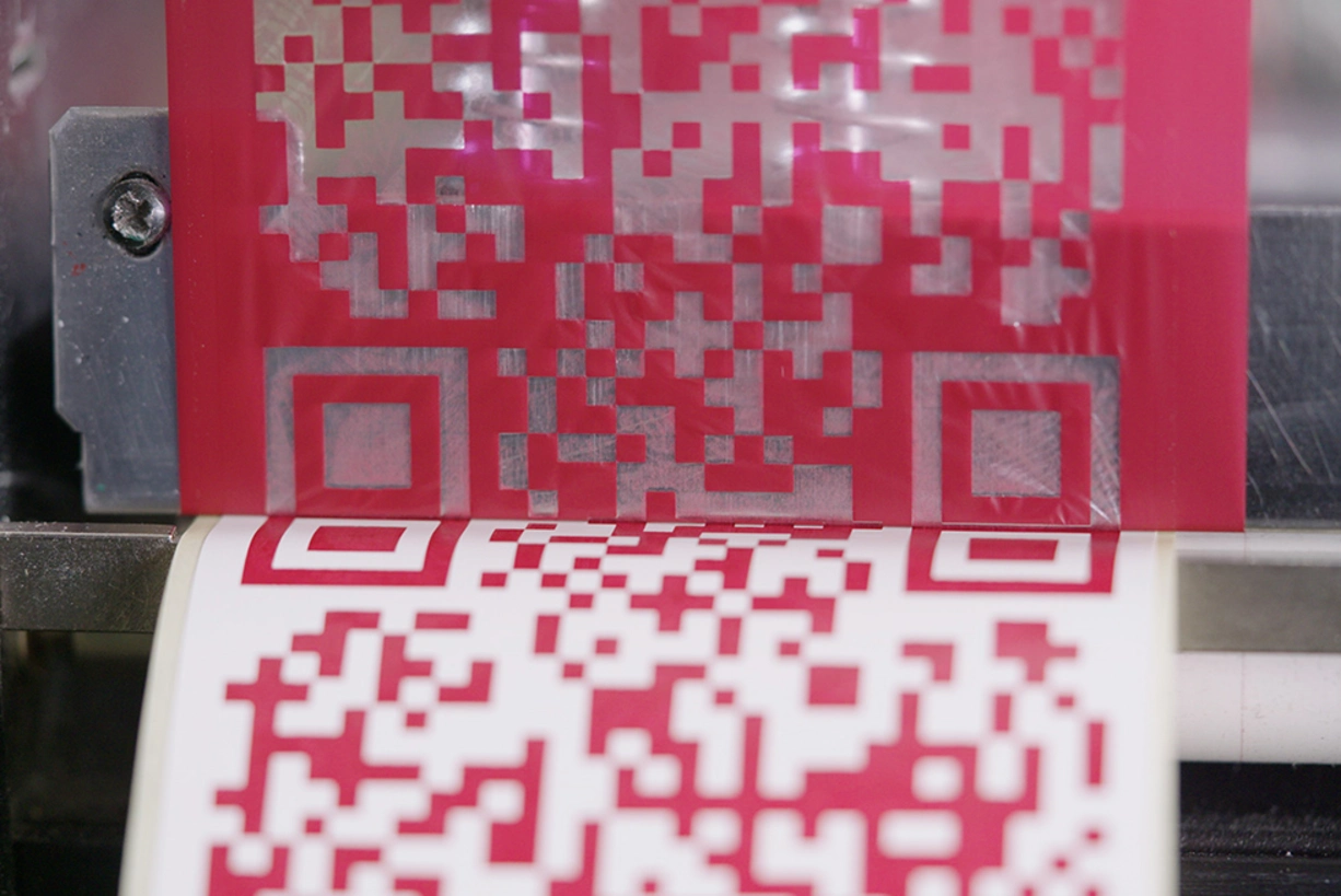 Corporate Design: Your Brand, Your Product, Your Personalized Security Labeling Colored thermal transfer printing for labeling pharmaceutical products