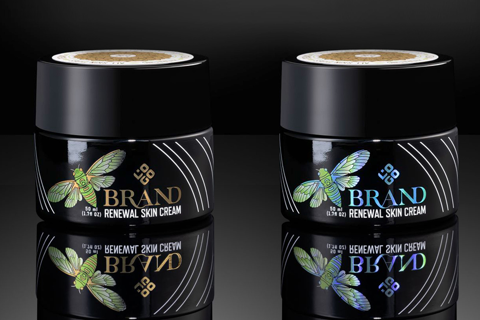 Luxurious Packaging: Embossed Foils for Unforgettable Product Experiences Cosmetic jars with gold-plated paper labels & plastic labels